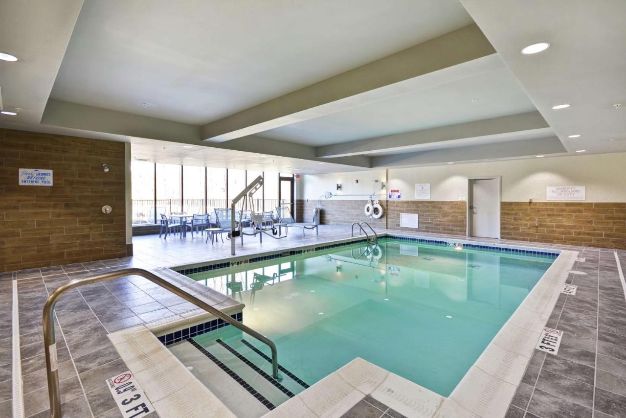 Hilton Garden Inn Gastonia Bagian luar foto
