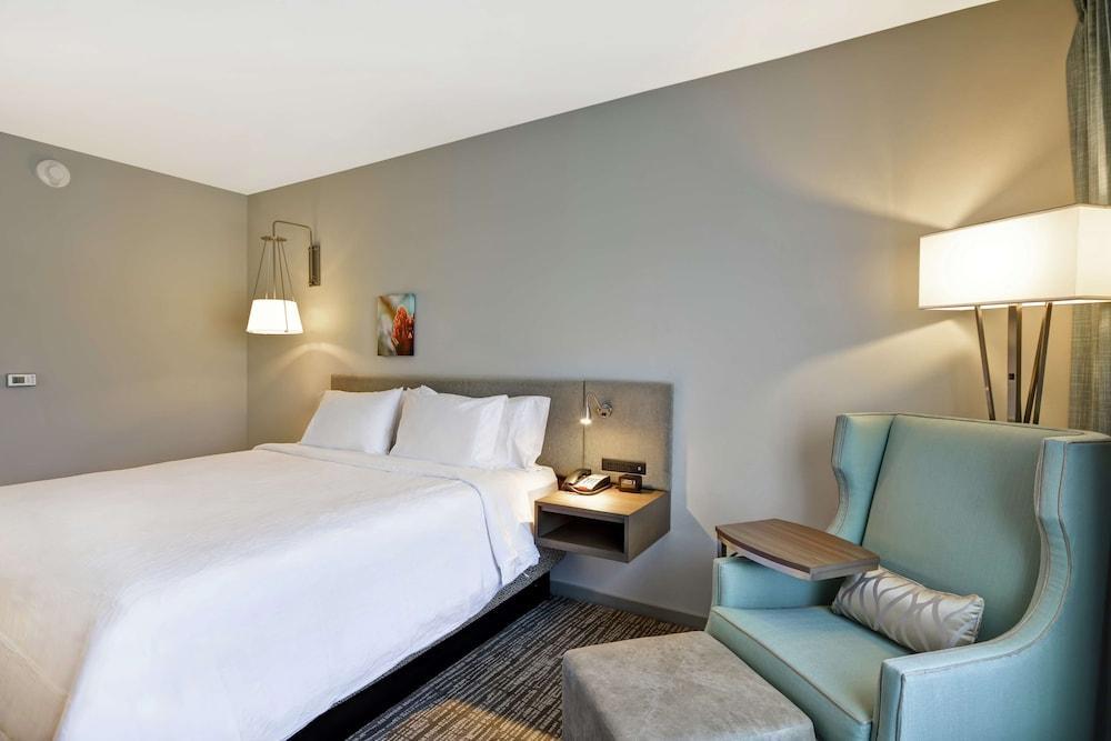 Hilton Garden Inn Gastonia Bagian luar foto