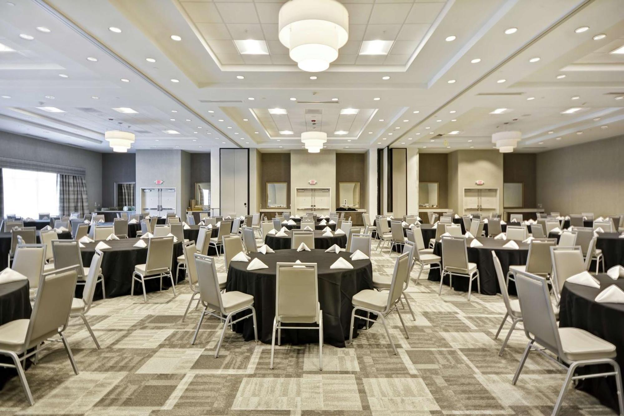 Hilton Garden Inn Gastonia Bagian luar foto
