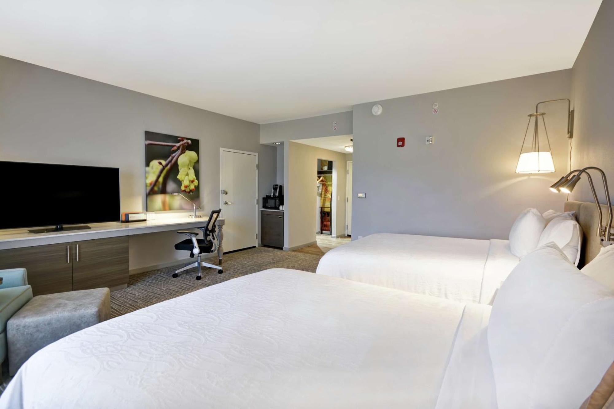 Hilton Garden Inn Gastonia Bagian luar foto